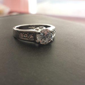 .925 sterling silver Cz ring